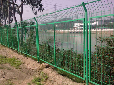 河南公路護(hù)欄網(wǎng)